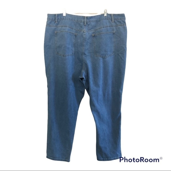 Nasty Gal Mom's The Word Plus High-Waisted Jeans Ripped Knee Size 20 - Picture 2 of 14